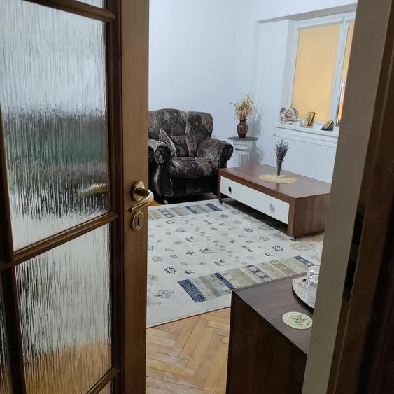 Apartament cu 4 camere decomandat în Cuza Vodă