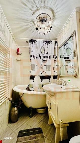 Apartament cu 3 camere în Tomis III