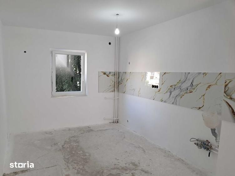 Vand apartament PC 3 camere, 2 bai, 2 balcoane - 1