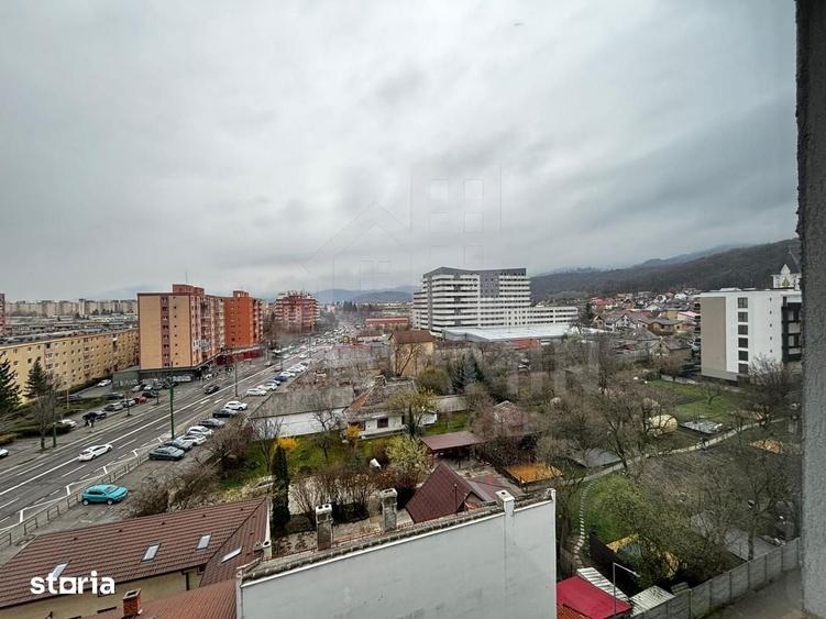 Garsonieră decomandată în Valea Cetății