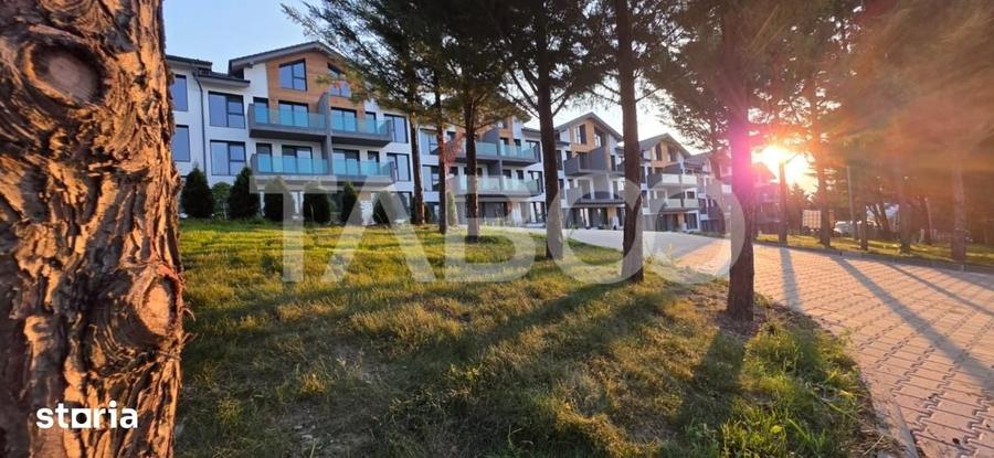 Apartament cu 3 camere decomandat în Cristian