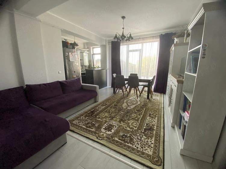 Apartament cu 3 camere decomandat în Valea Lupului