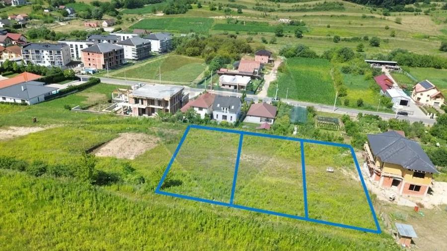 Teren de 852 mp, în Central