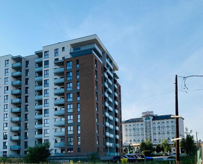 Apartament cu 2 camere semidecomandat în Bună Ziua