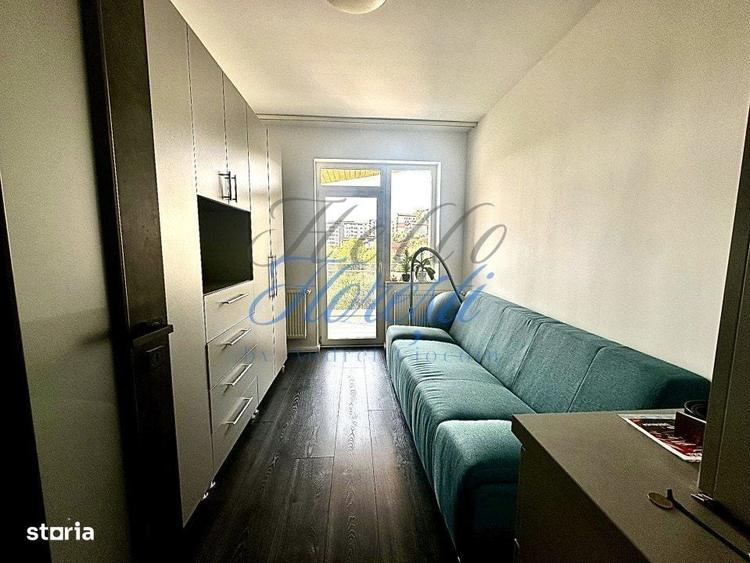 Apartament cu 3 camere semidecomandat în Florești