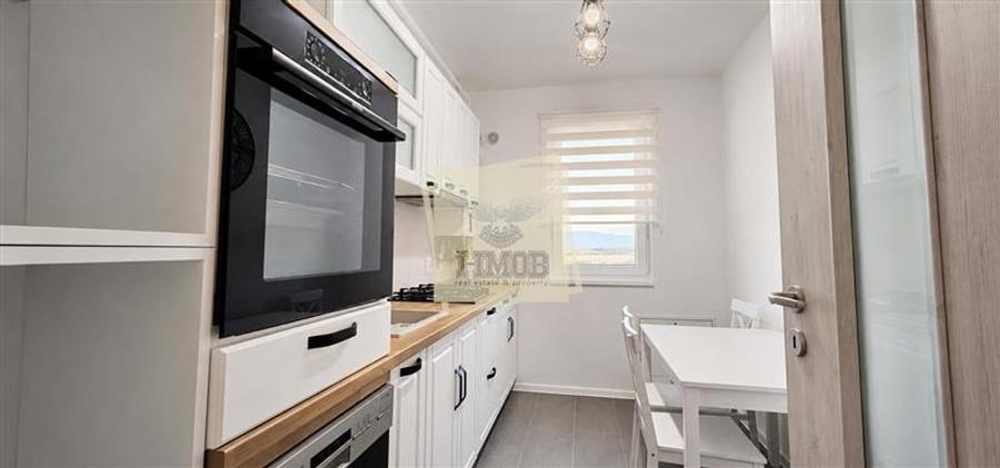 Apartament cu 2 camere decomandat, mobilat în Exterior Sud