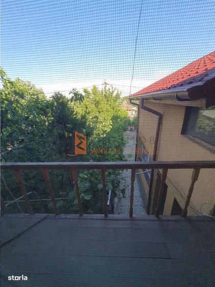 Casă cu 4 camere decomandat în Mihai Viteazu
