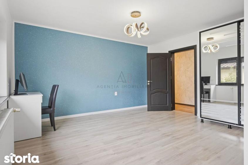 Casă cu 10 camere cu Teren 336 Mp în Colentina