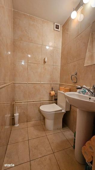 Apartament cu 3 camere decomandat în Centrul Civic