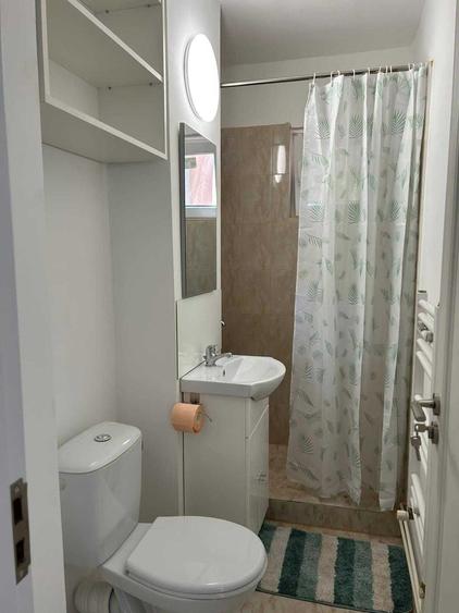 Apartament cu 2 camere nedecomandat în Vasile Aaron