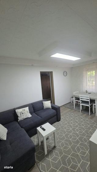 Apartament cu 2 camere în Micro 14