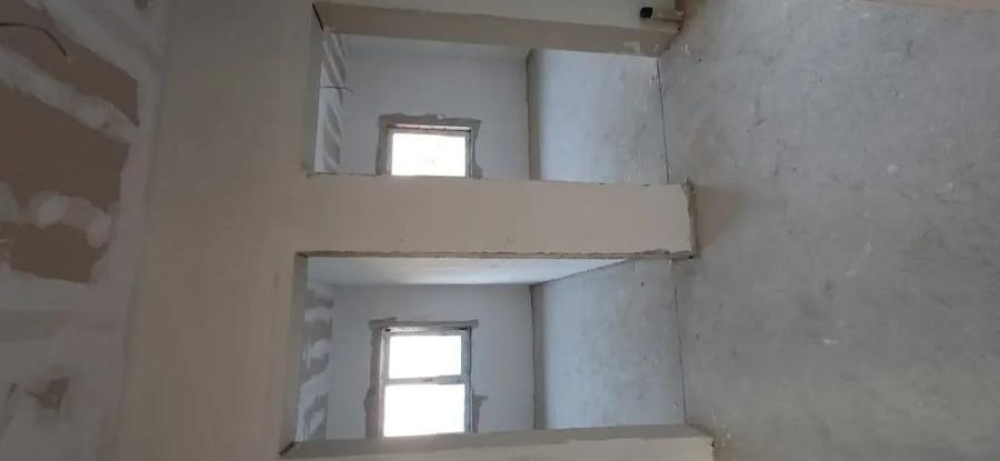 Casă cu 3 camere în Sânpetru