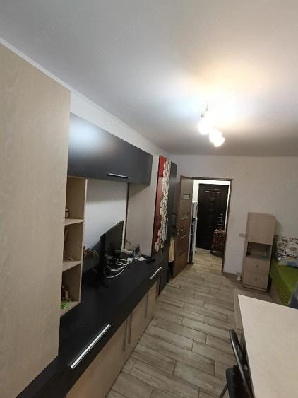 Garsonieră decomandată în Tomis III