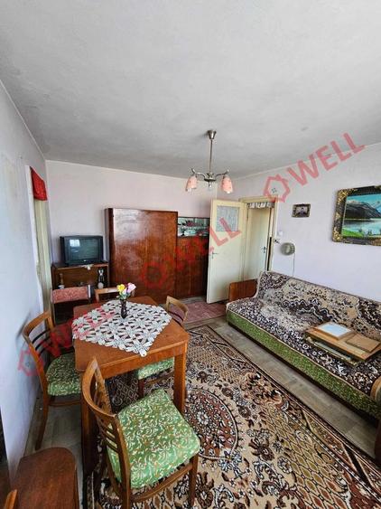 De vanzare apartament situat in Tarnaveni - 5