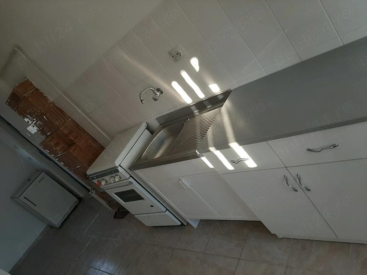 Casă cu 2 camere cu Teren 2000 Mp în Joseni