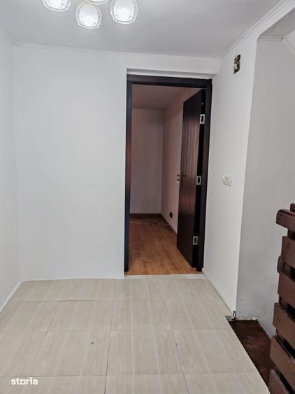 Casă cu 4 camere în Chiajna