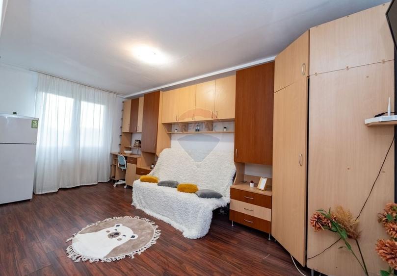 Garsonieră decomandată, mobilată în Uzina 2