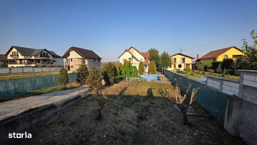 Casă cu 4 camere în Bistrița
