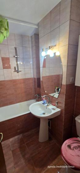 Apartament cu 4 camere în Central