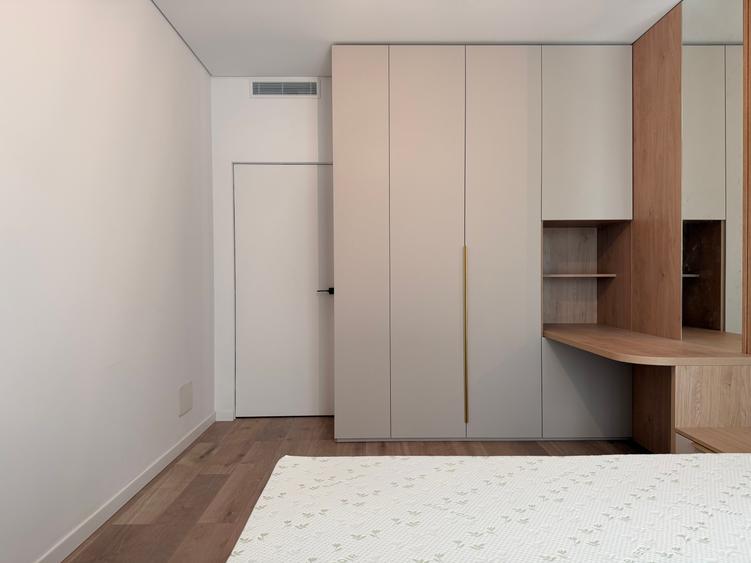 Apartament cu 3 camere, mobilat în Politehnica