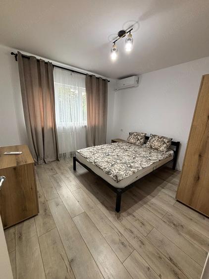 Apartament cu 2 camere decomandat, mobilat în Sebastian