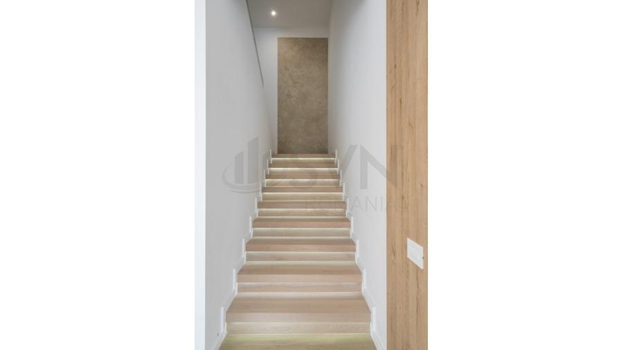 Casă individuală cu 6 camere cu Canalizare în Pipera