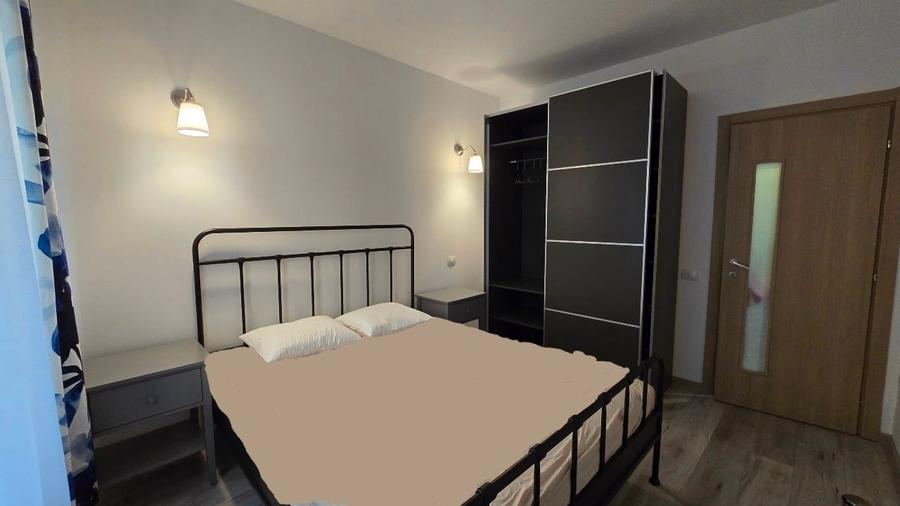 Apartament cu 2 camere semidecomandat, mobilat în Politehnica