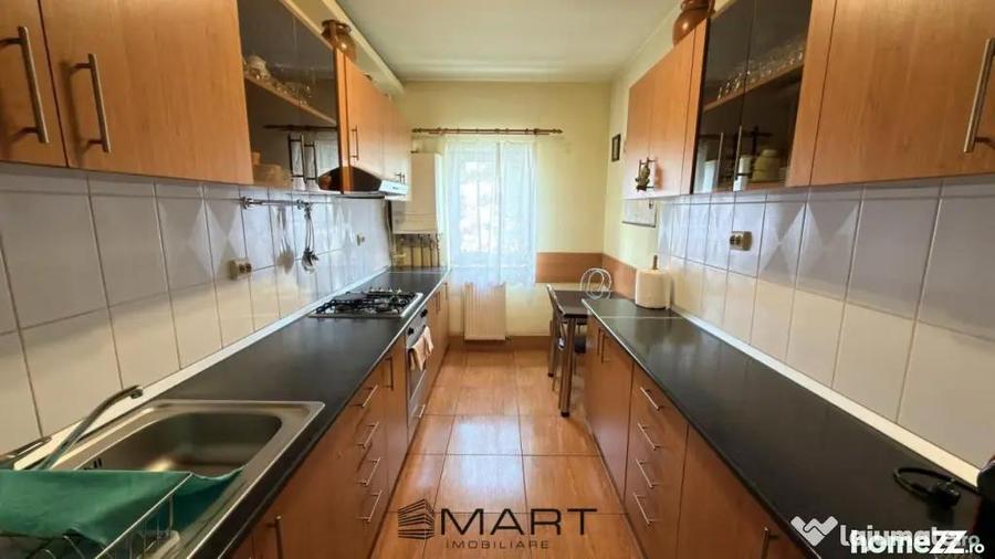 Apartament cu 3 camere decomandat în Mihai Viteazul