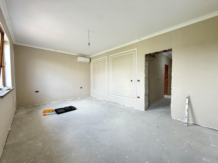 Duplex cu 4 camere cu Canalizare în Ghiroda