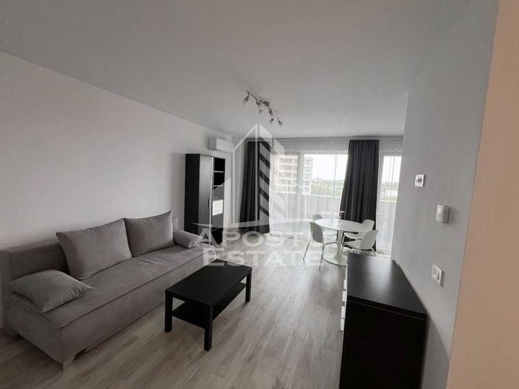 Apartament cu 2 camere decomandat, mobilat în Aradului