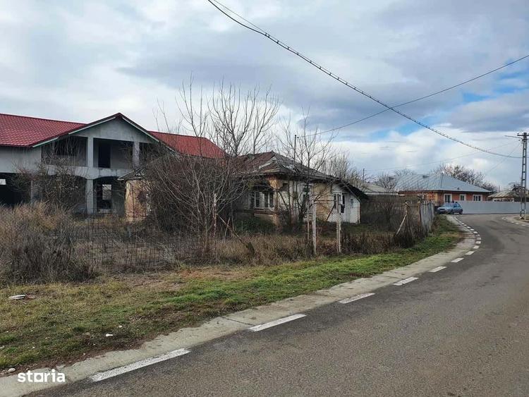 Casă cu 4 camere în Suraia