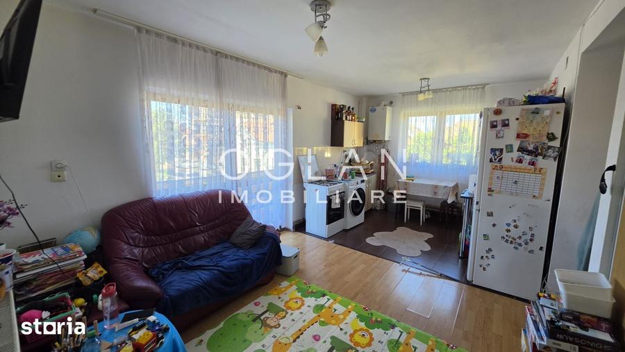 Apartament cu 3 camere, mobilat în Cedonia