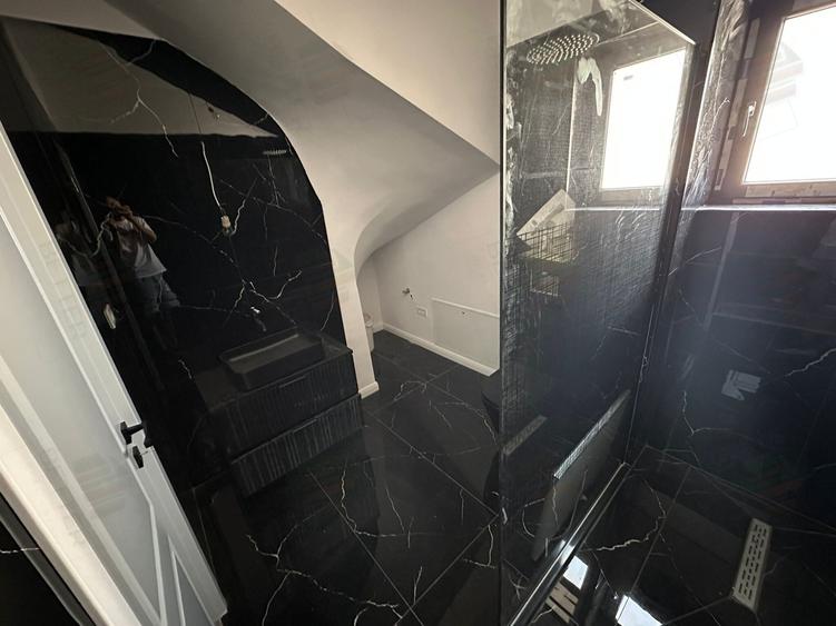 Casă individuală cu 3 camere cu Teren 389 Mp în Berceni
