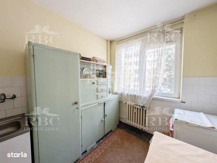 Apartament cu 3 camere decomandat în Grigorescu — fotografia 1