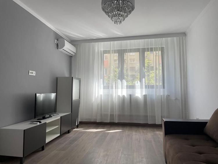 Garsonieră decomandată în Dristor