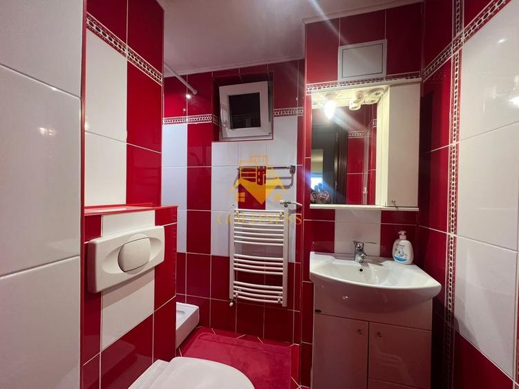 Apartament cu 4 camere semidecomandat, mobilat în Gheorgheni