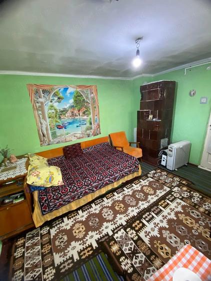 Casă cu 4 camere cu Teren 600 Mp în Central
