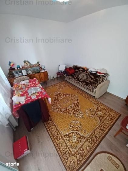 Casă cu 3 camere cu Teren 133 Mp în Central