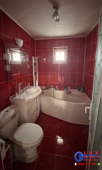 Apartament cu 2 camere decomandat în C5