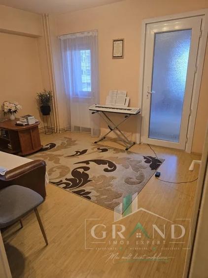 Garsonieră decomandată, mobilată în Mănăștur