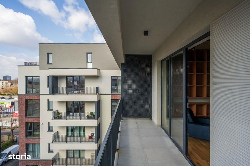 Apartament cu 3 camere, mobilat în Tei