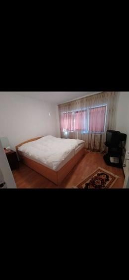 Apartament cu 2 camere semidecomandat în Cetate