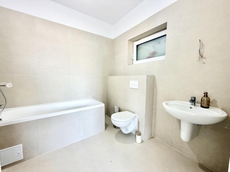 Apartament cu 2 camere decomandat, mobilat în Moșnița Nouă