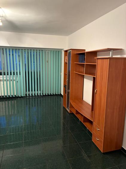 Apartament cu 3 cam, decomandat, 85mp utili, Bd. Decebal langa Piata Alba Iulia - 7