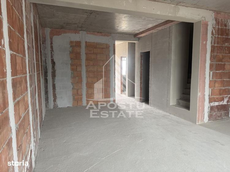 Casă cu 4 camere în Fabric