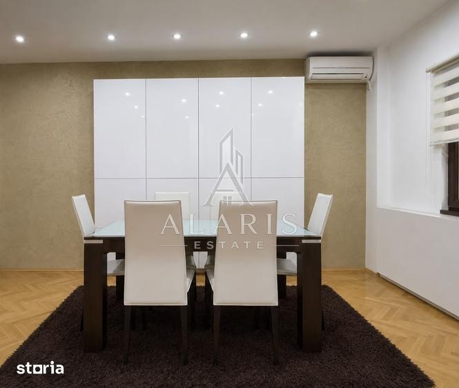 Casă cu 6 camere cu Teren 1063 Mp în Est