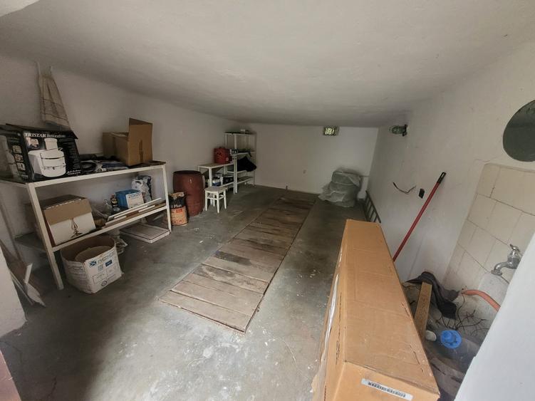 Apartament cu 3 camere decomandat în Bălcescu