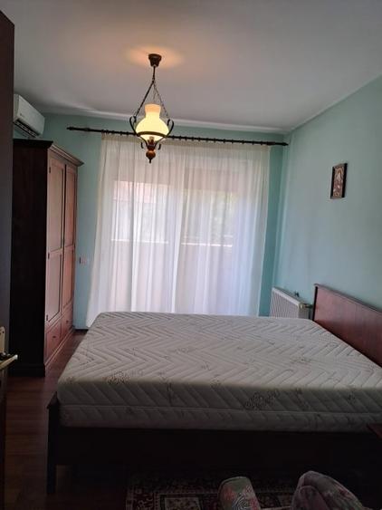 Apartament cu 2 camere semidecomandat în Florești