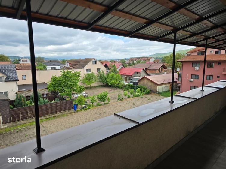 Apartament cu 2 camere decomandat în Florești