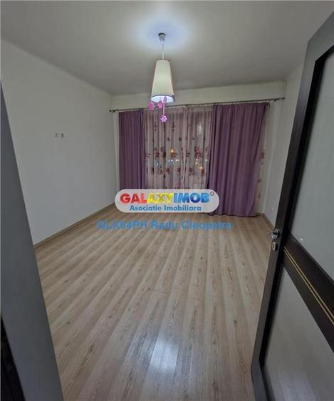 Apartament cu 4 camere decomandat în Ultracentral
